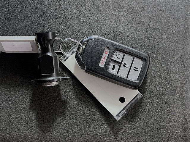 Vehicle image 32 of 32