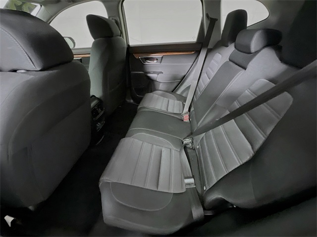 Vehicle image 25 of 32