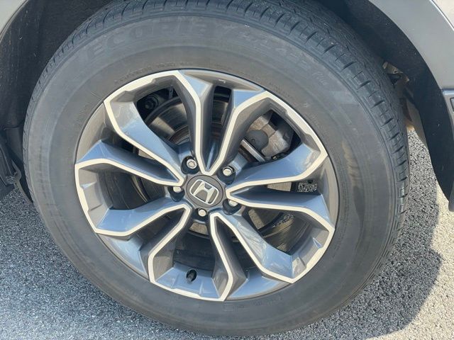 Vehicle image 6 of 28