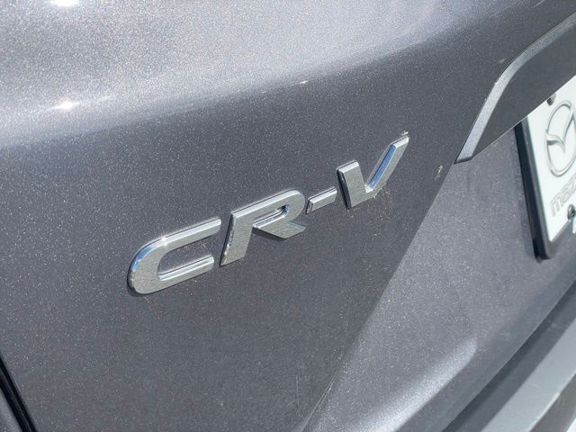 Vehicle image 27 of 28