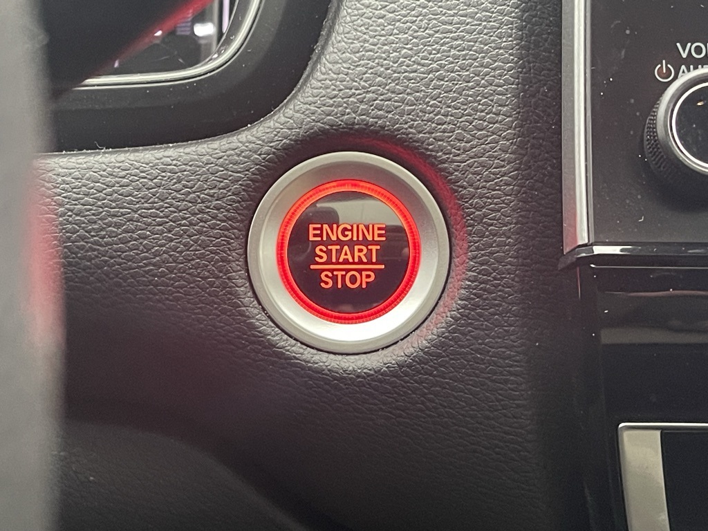 Vehicle image 31 of 35