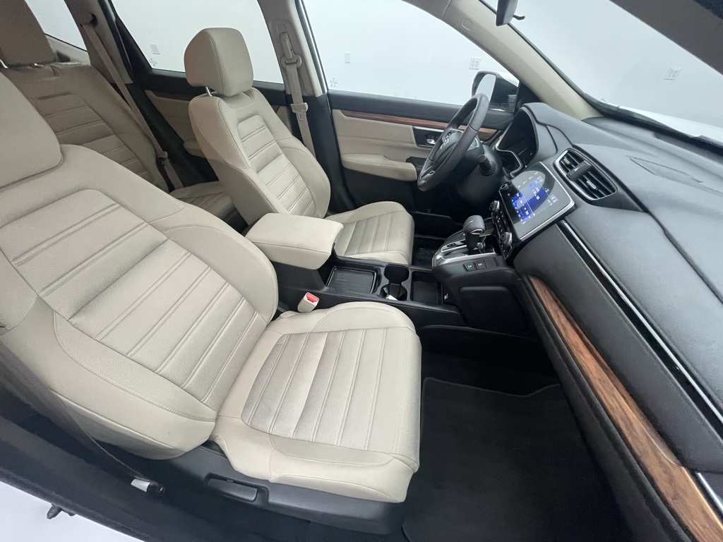 Vehicle image 12 of 35
