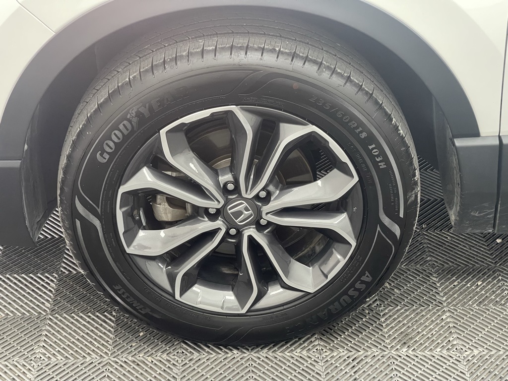 Vehicle image 8 of 35