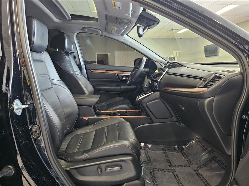 Vehicle image 14 of 29