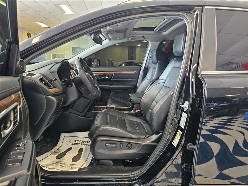 Vehicle image 11 of 29