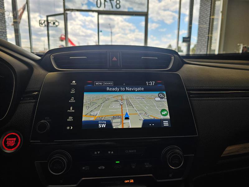 Vehicle image 21 of 29