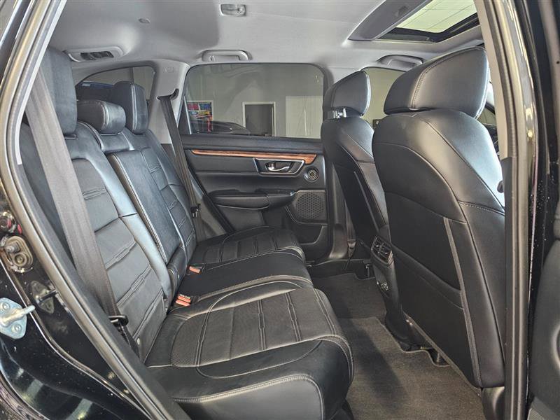 Vehicle image 13 of 29