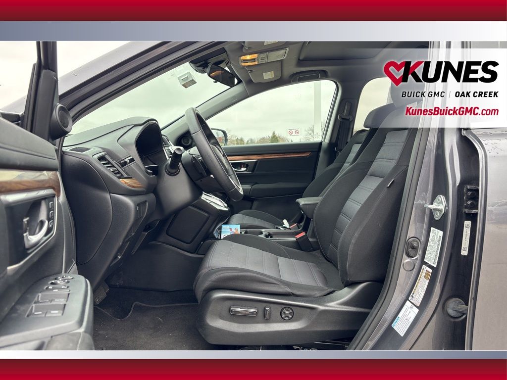 Vehicle image 9 of 20