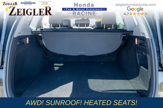 Vehicle image 17 of 42