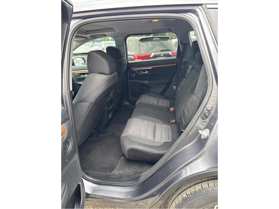 Vehicle image 18 of 31