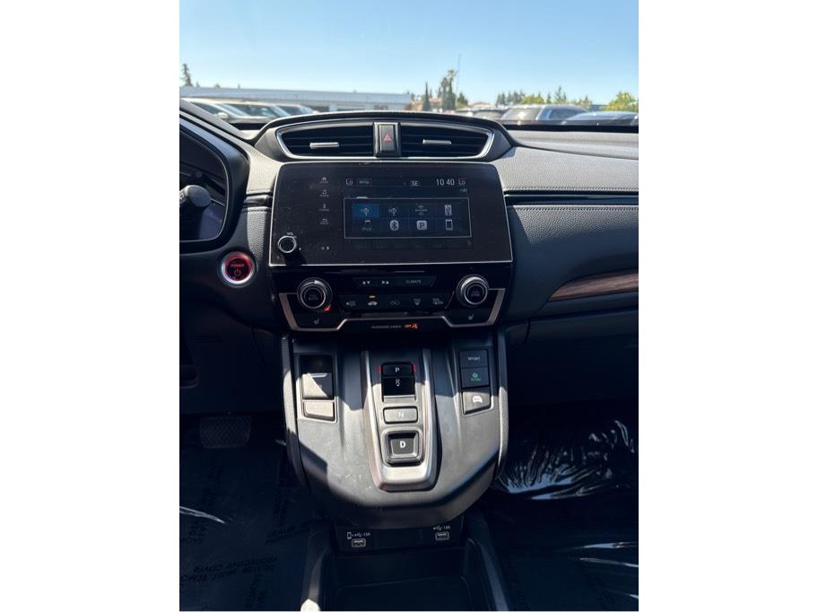 Vehicle image 7 of 23