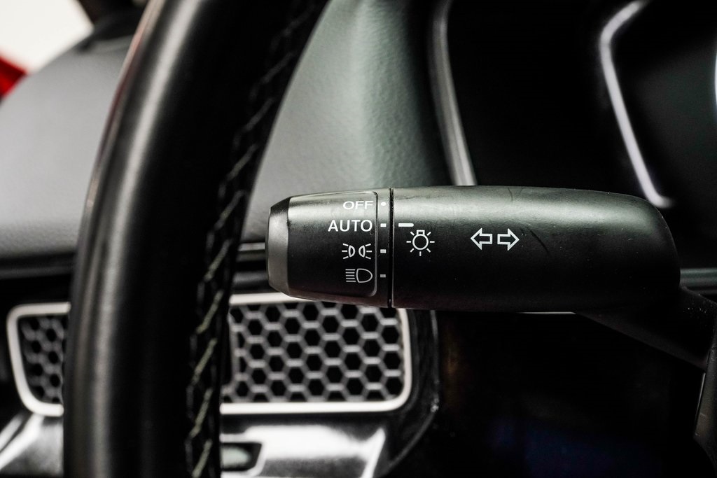 Vehicle image 24 of 35