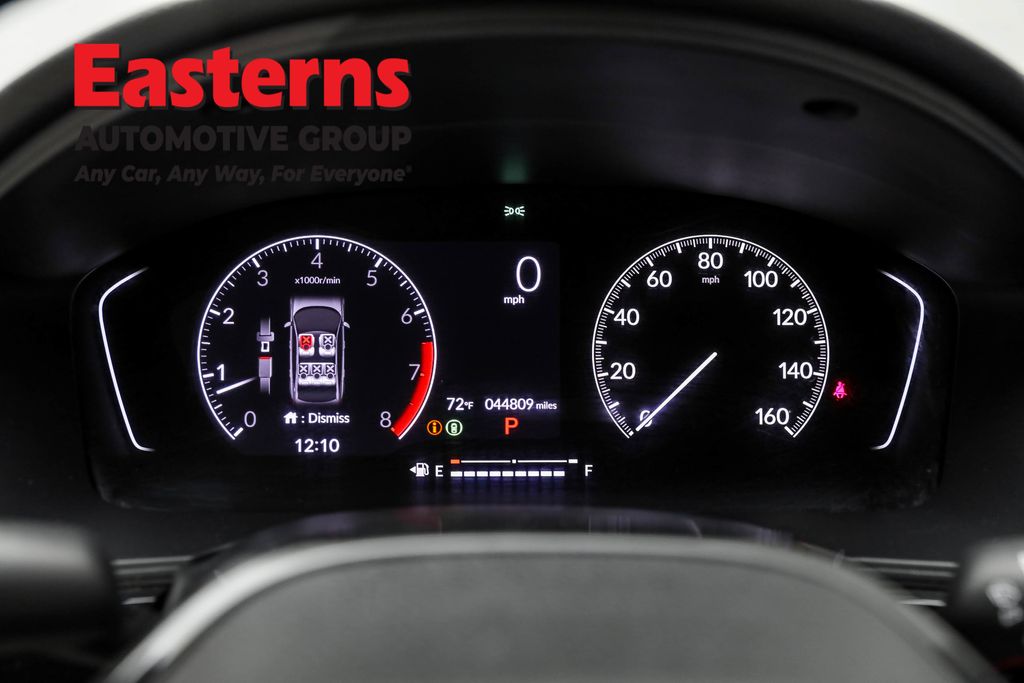 Vehicle image 47 of 61