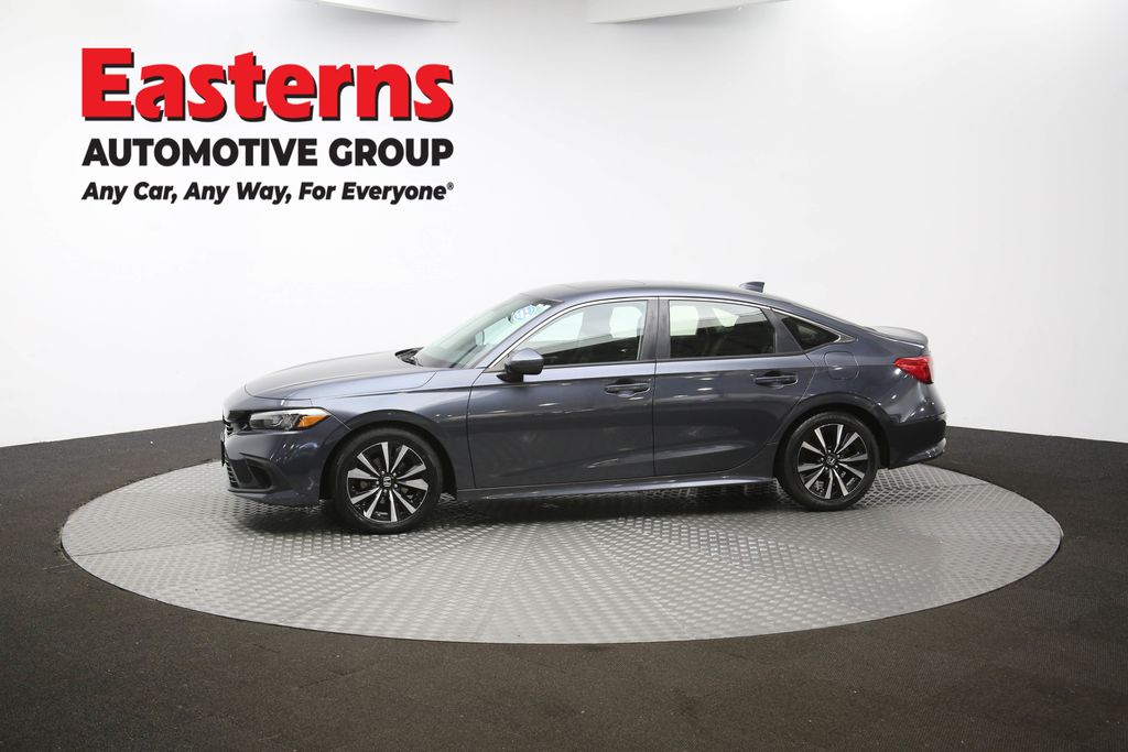 Vehicle image 35 of 61