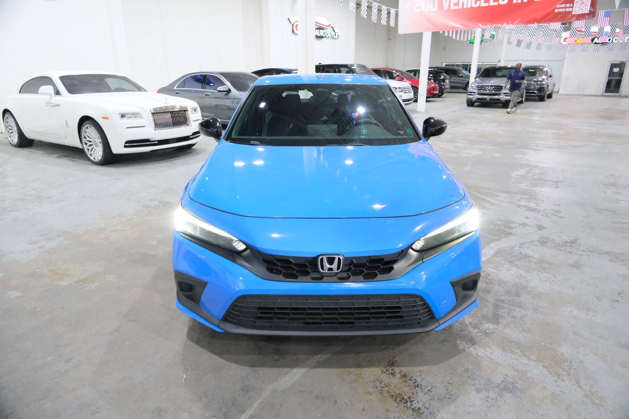 2022 Honda Civic Sport Image 2 of 38