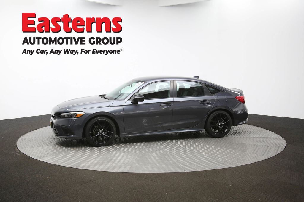 Vehicle image 5 of 60