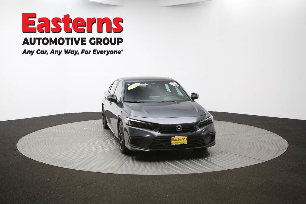Vehicle image 13 of 60