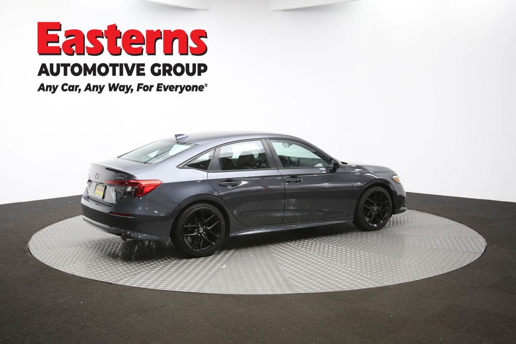 Vehicle image 22 of 60