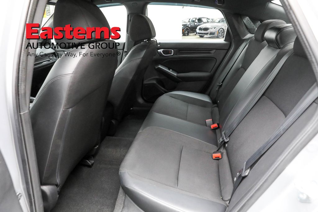 Vehicle image 50 of 97