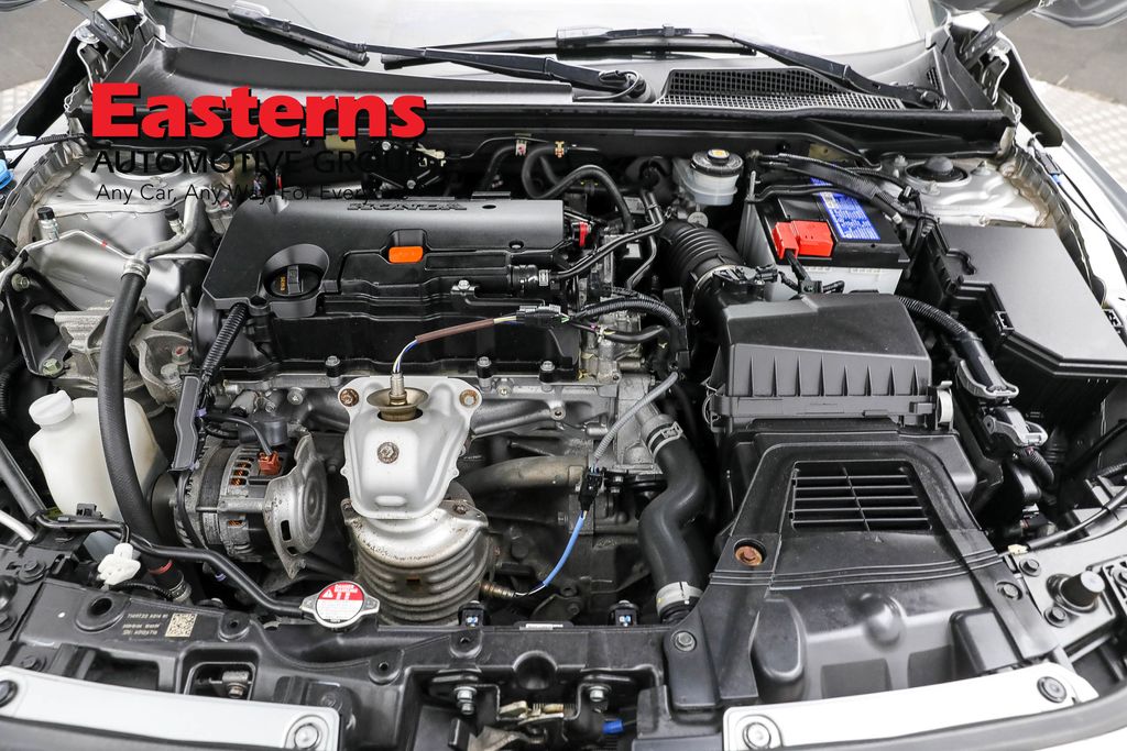 Vehicle image 37 of 97
