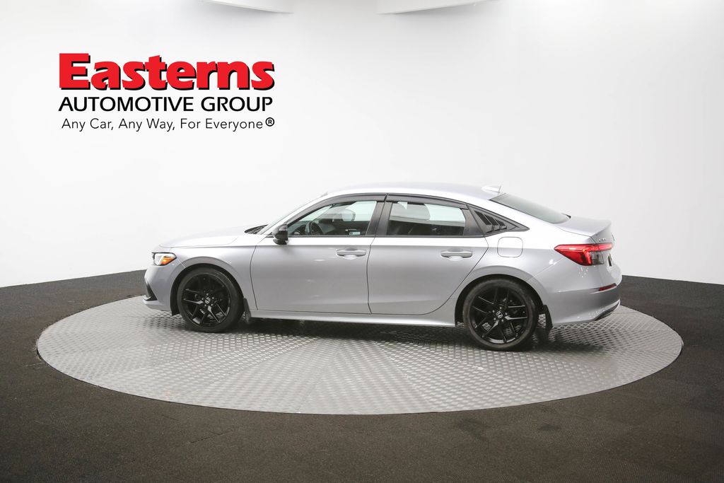 Vehicle image 34 of 97
