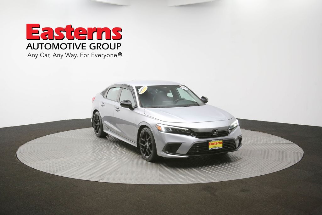 Vehicle image 13 of 97
