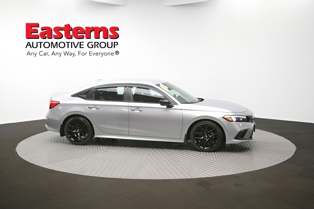 Vehicle image 77 of 97