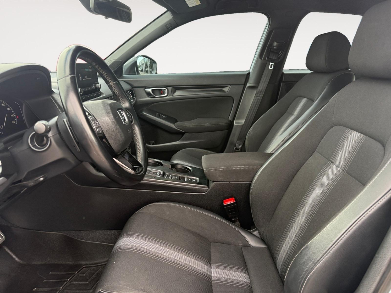 2022 Honda Civic Sport Image 17 of 29