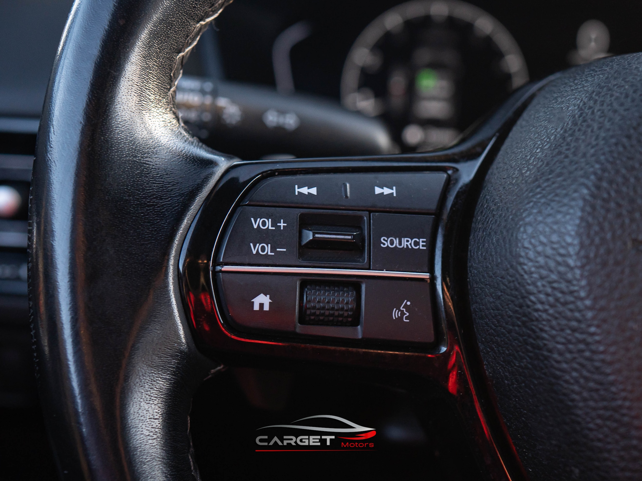Vehicle image 22 of 48