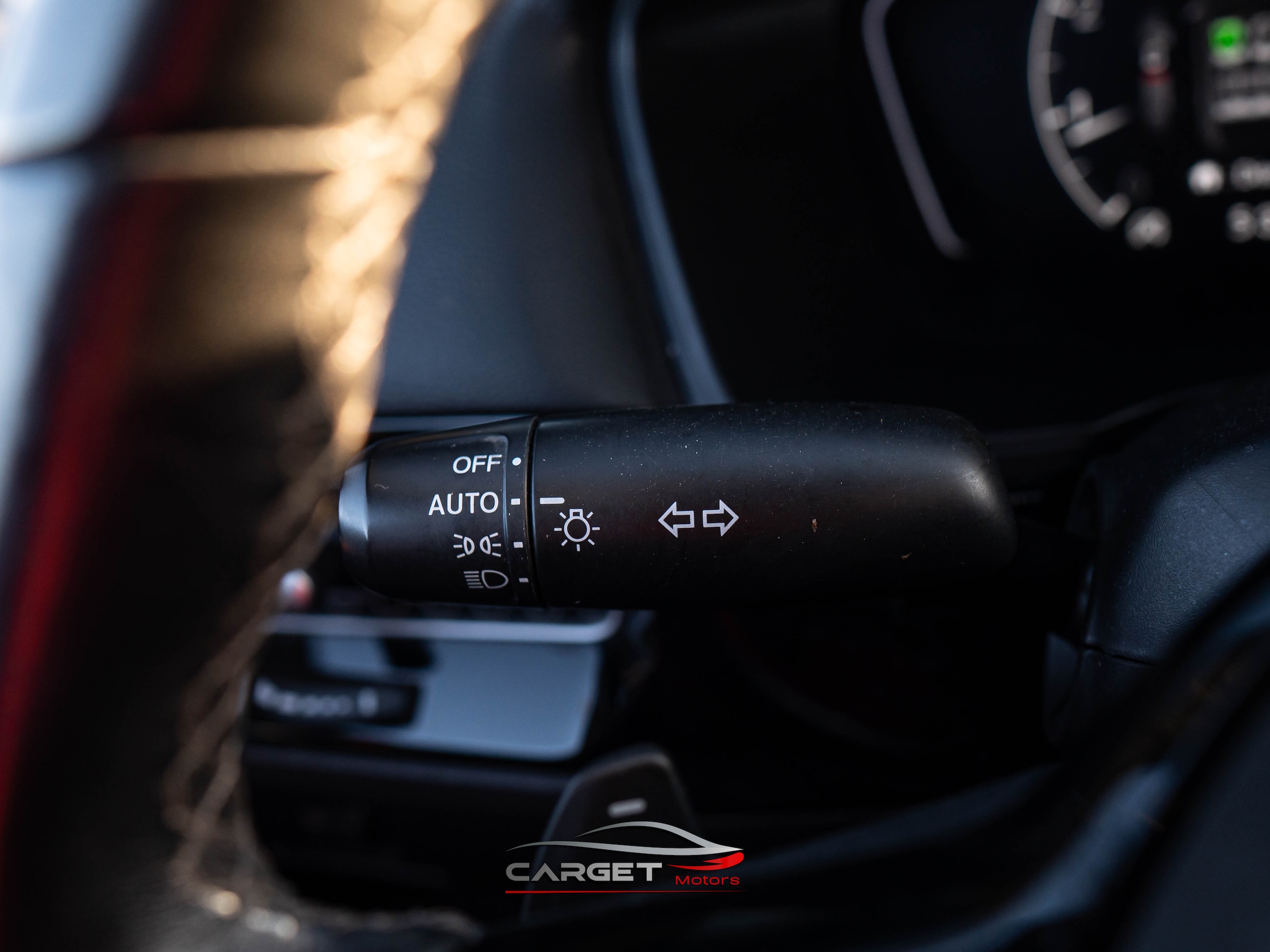 Vehicle image 27 of 48