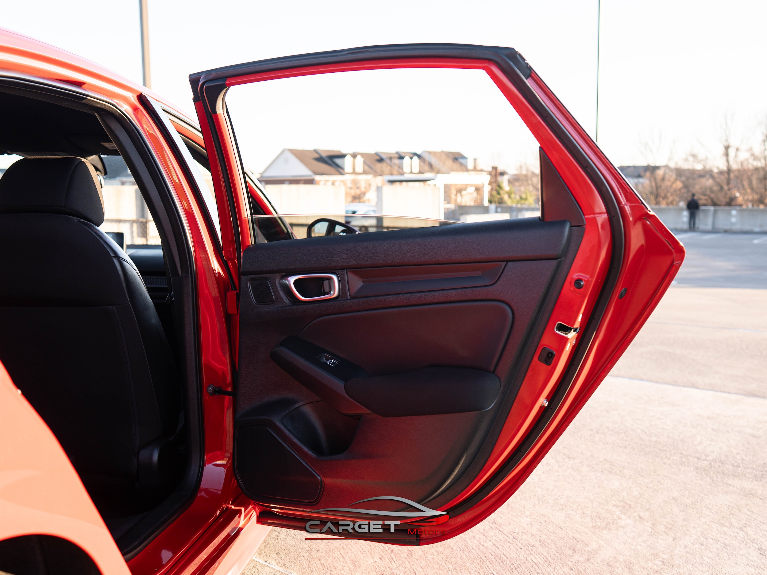 Vehicle image 40 of 48
