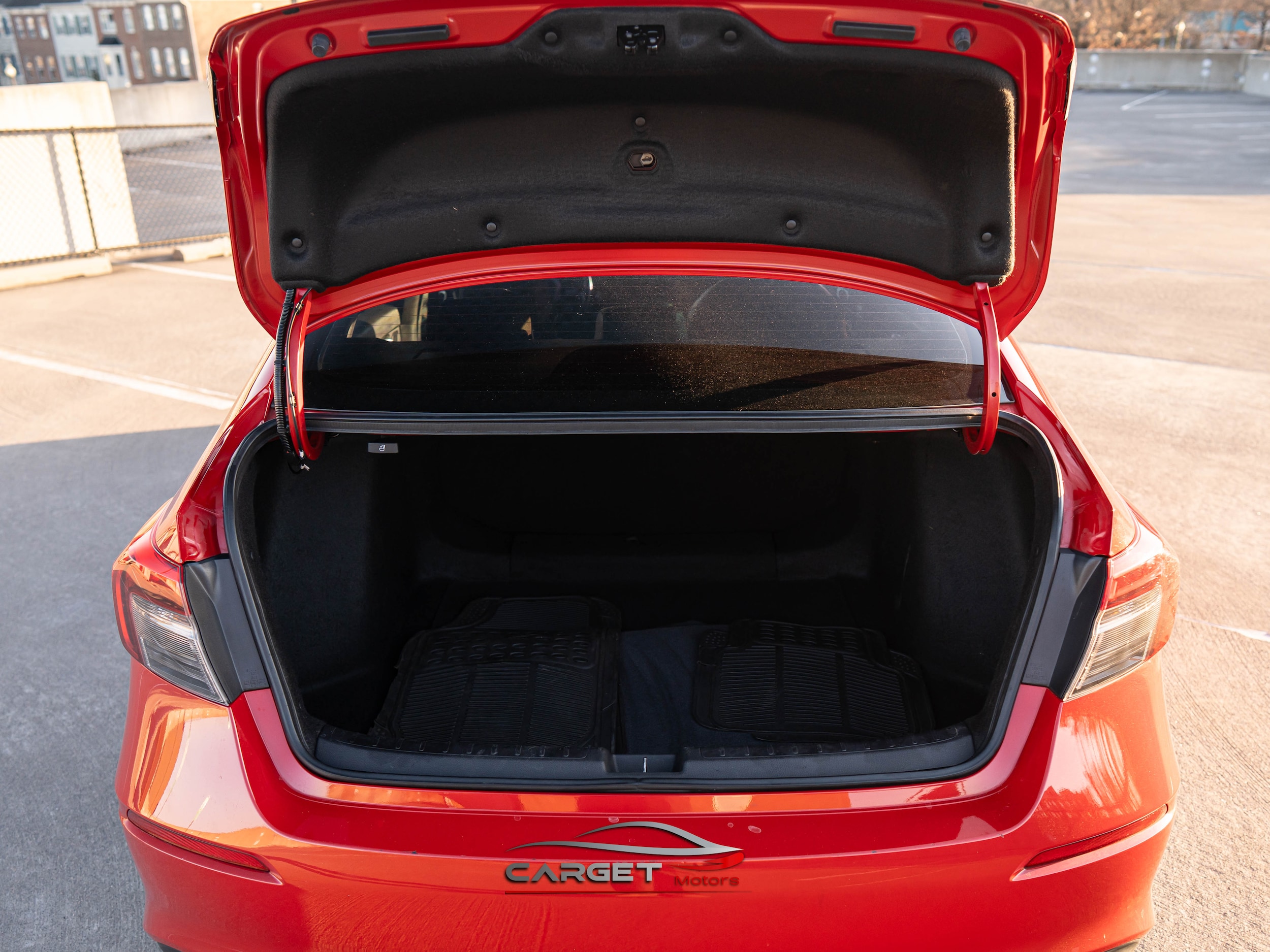 Vehicle image 44 of 48