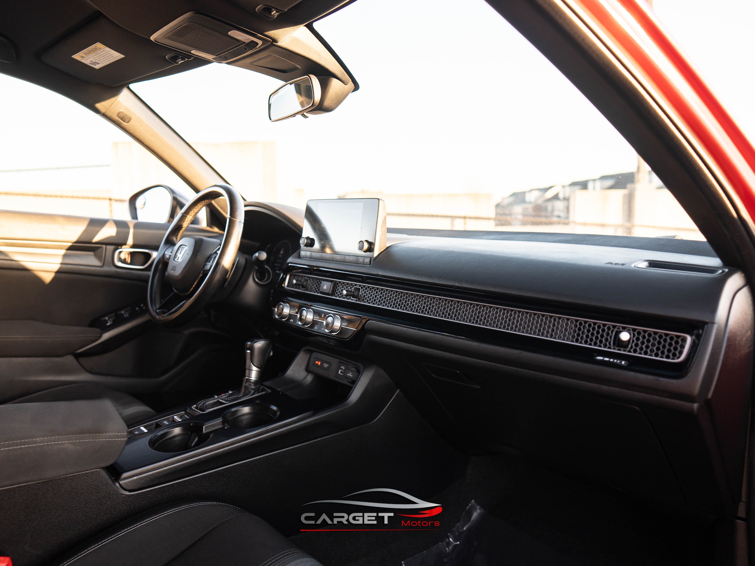 Vehicle image 14 of 48