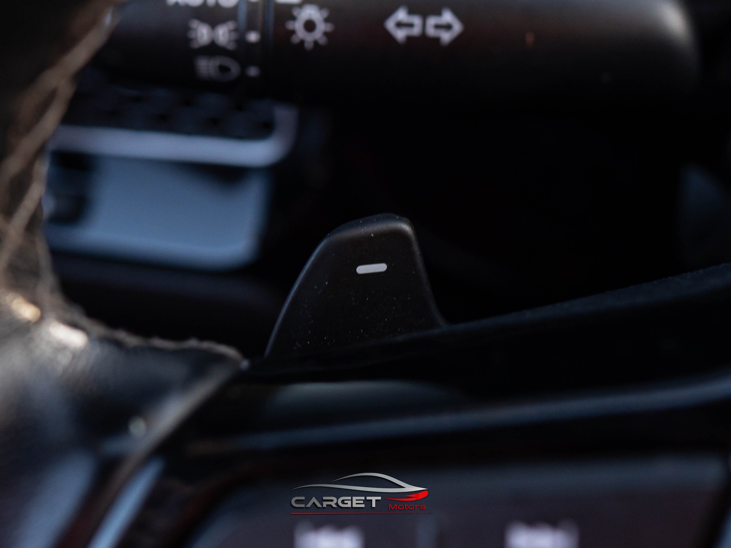 Vehicle image 26 of 48