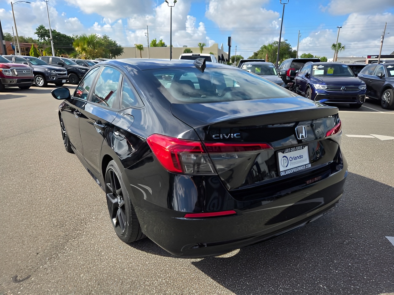 Vehicle image 43 of 44
