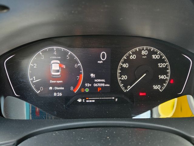 Vehicle image 19 of 44