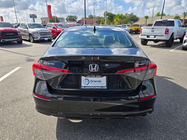 Vehicle image 6 of 44