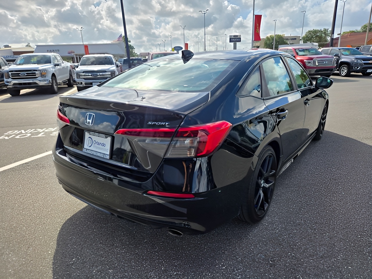 Vehicle image 41 of 44