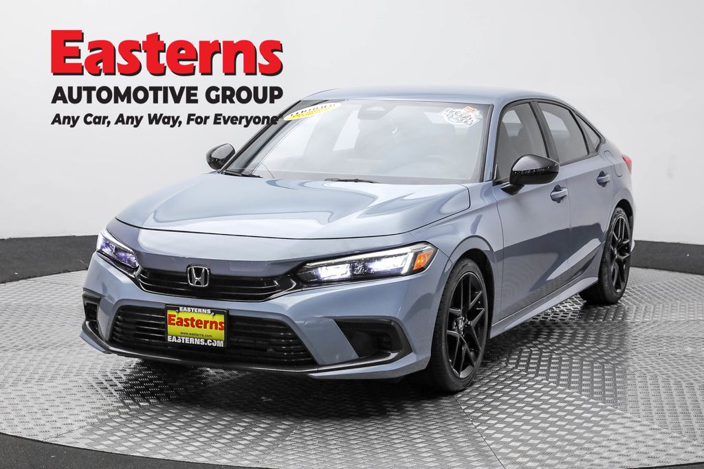 Vehicle image 4 of 60