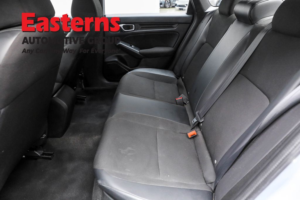 Vehicle image 44 of 60
