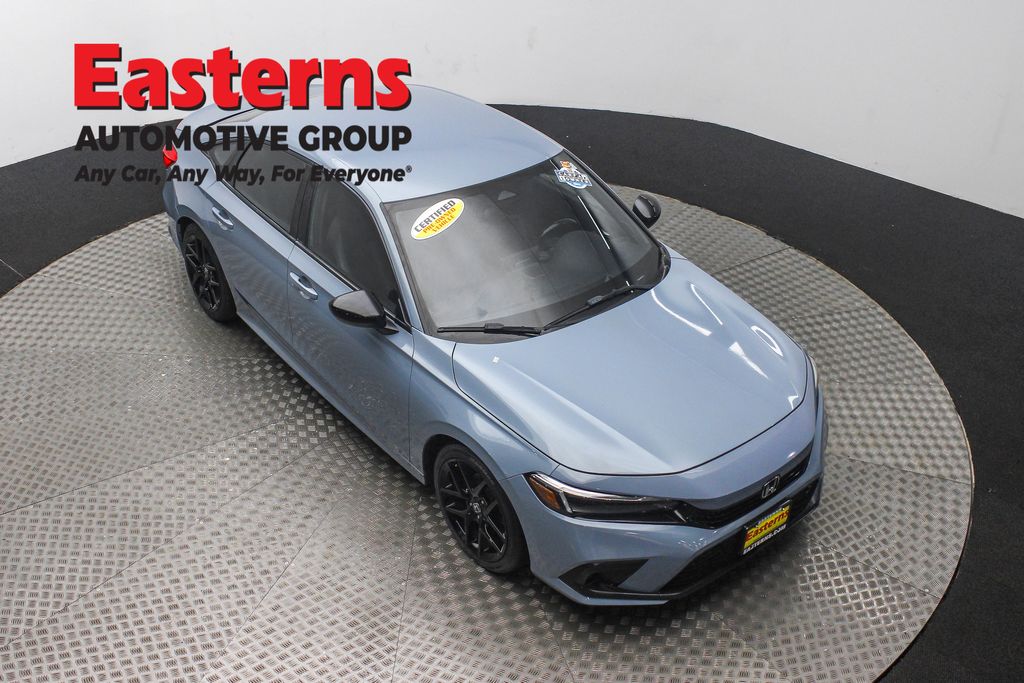Vehicle image 13 of 60