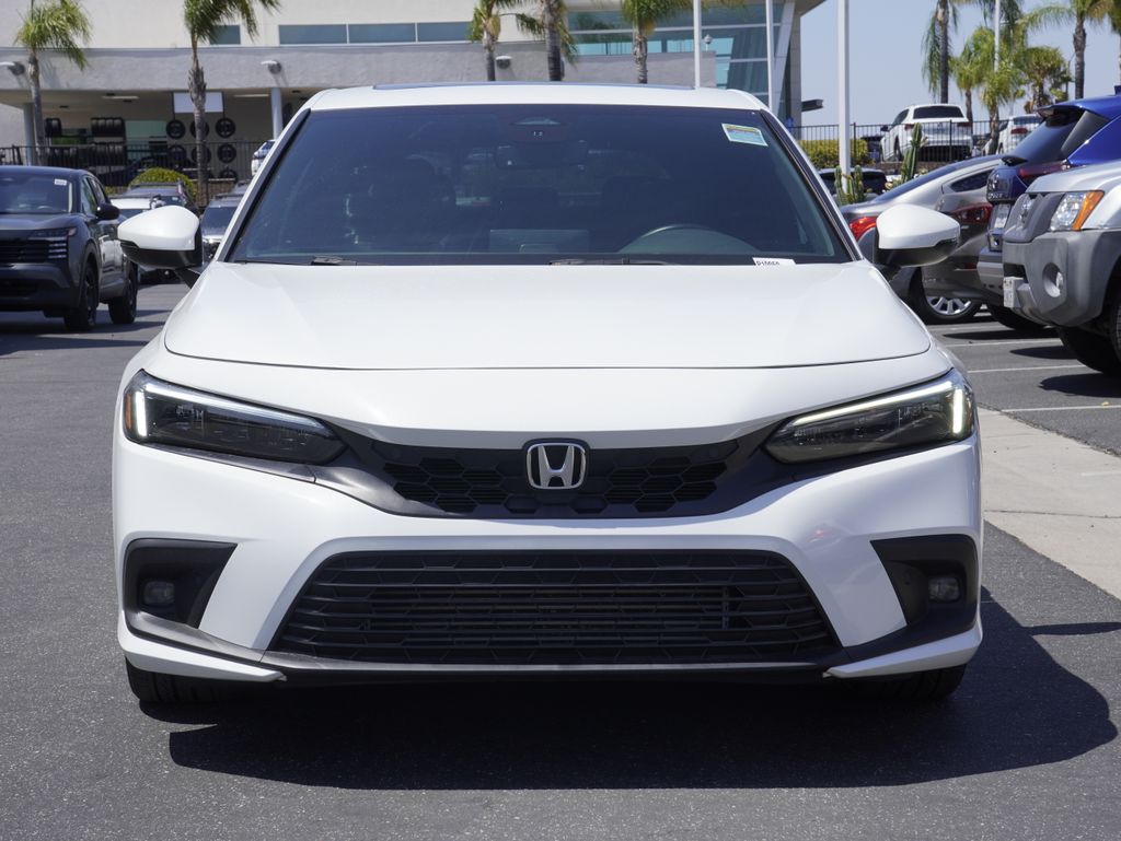 2022 Honda Civic Sport Touring Image 2 of 34