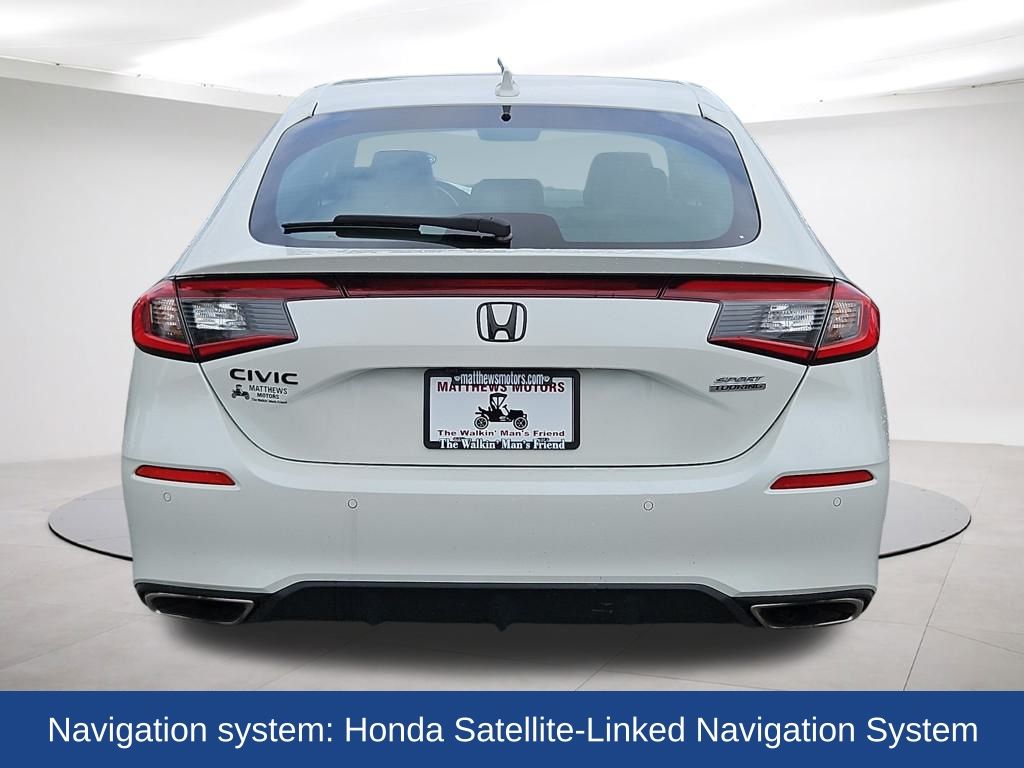 Vehicle image 6 of 33