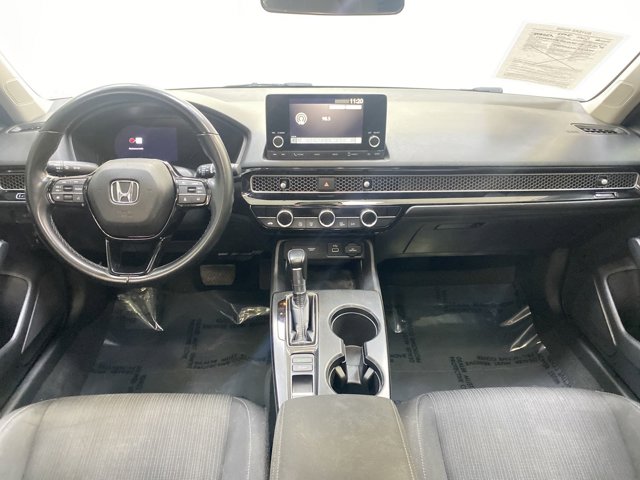 Vehicle image 12 of 24