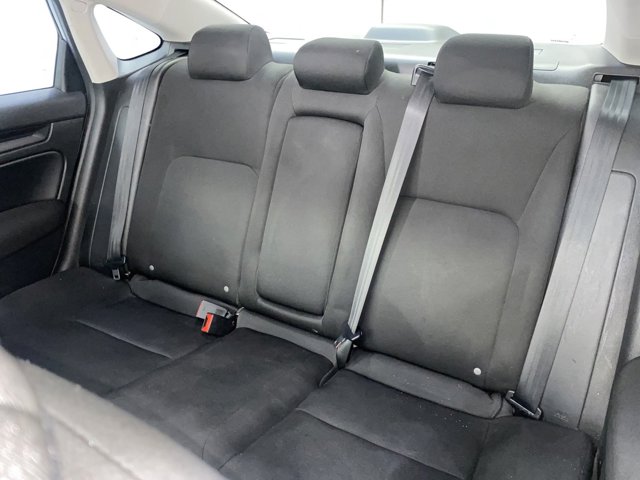 Vehicle image 10 of 24