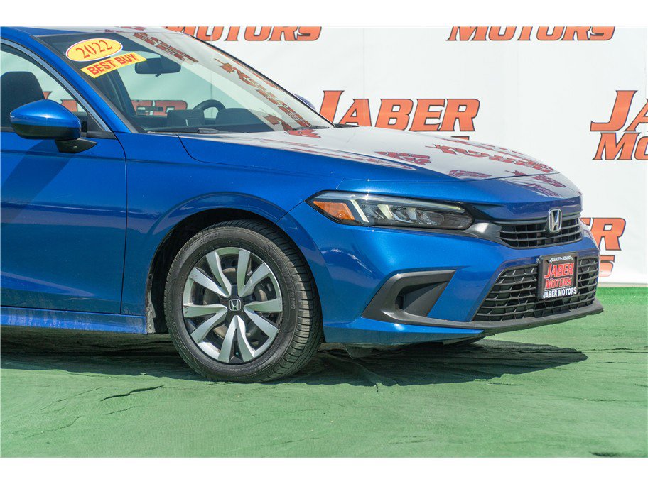 2022 Honda Civic LX Image 2 of 43