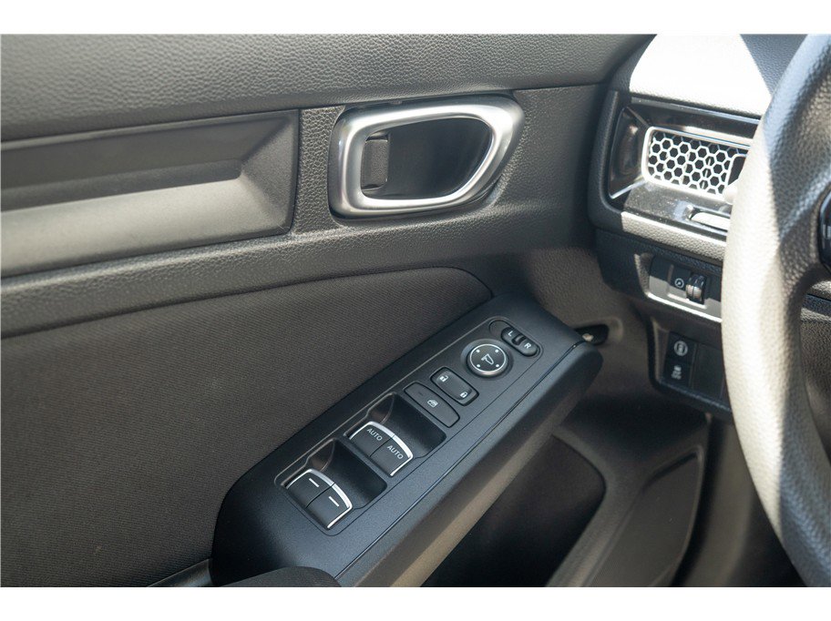 2022 Honda Civic LX Image 35 of 43