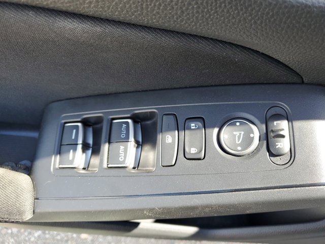 2022 Honda Civic LX Image 23 of 36