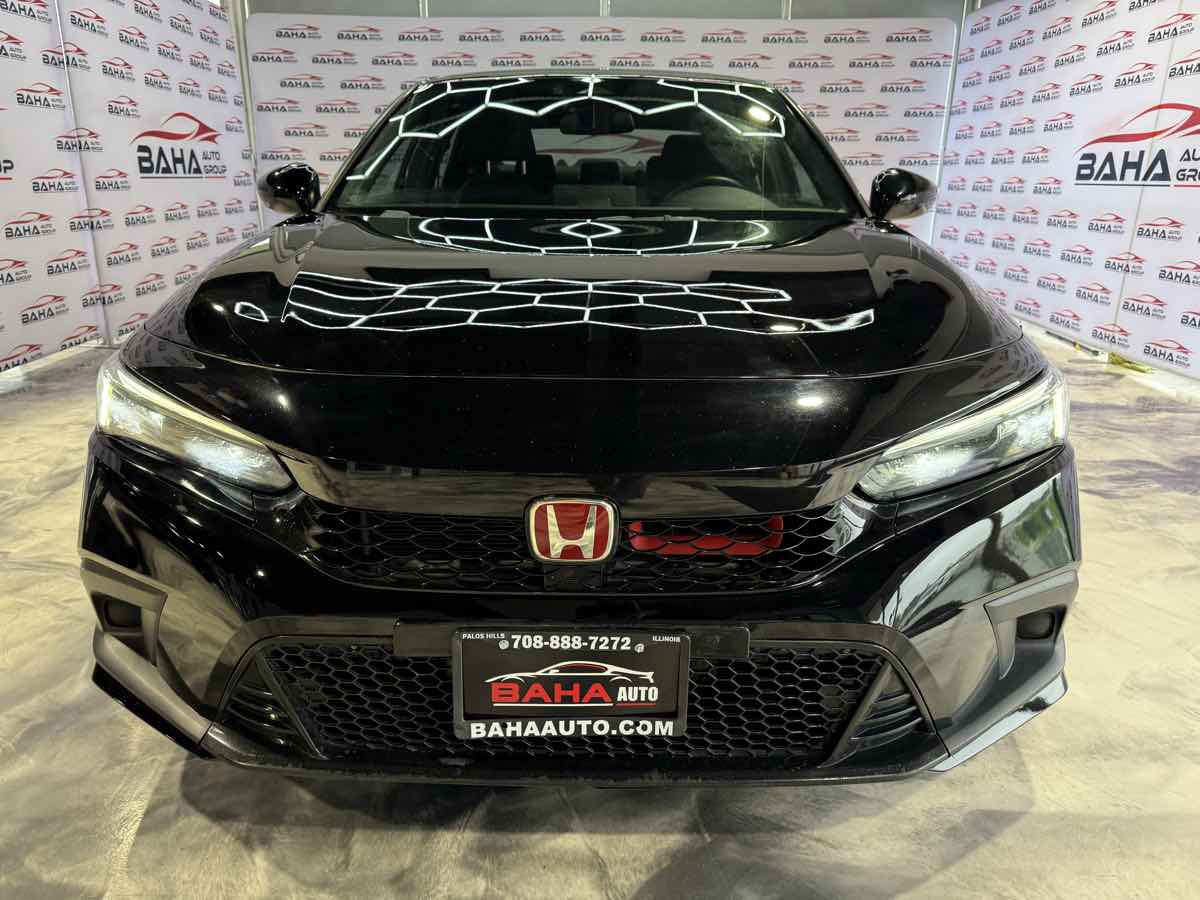 Vehicle image 6 of 51