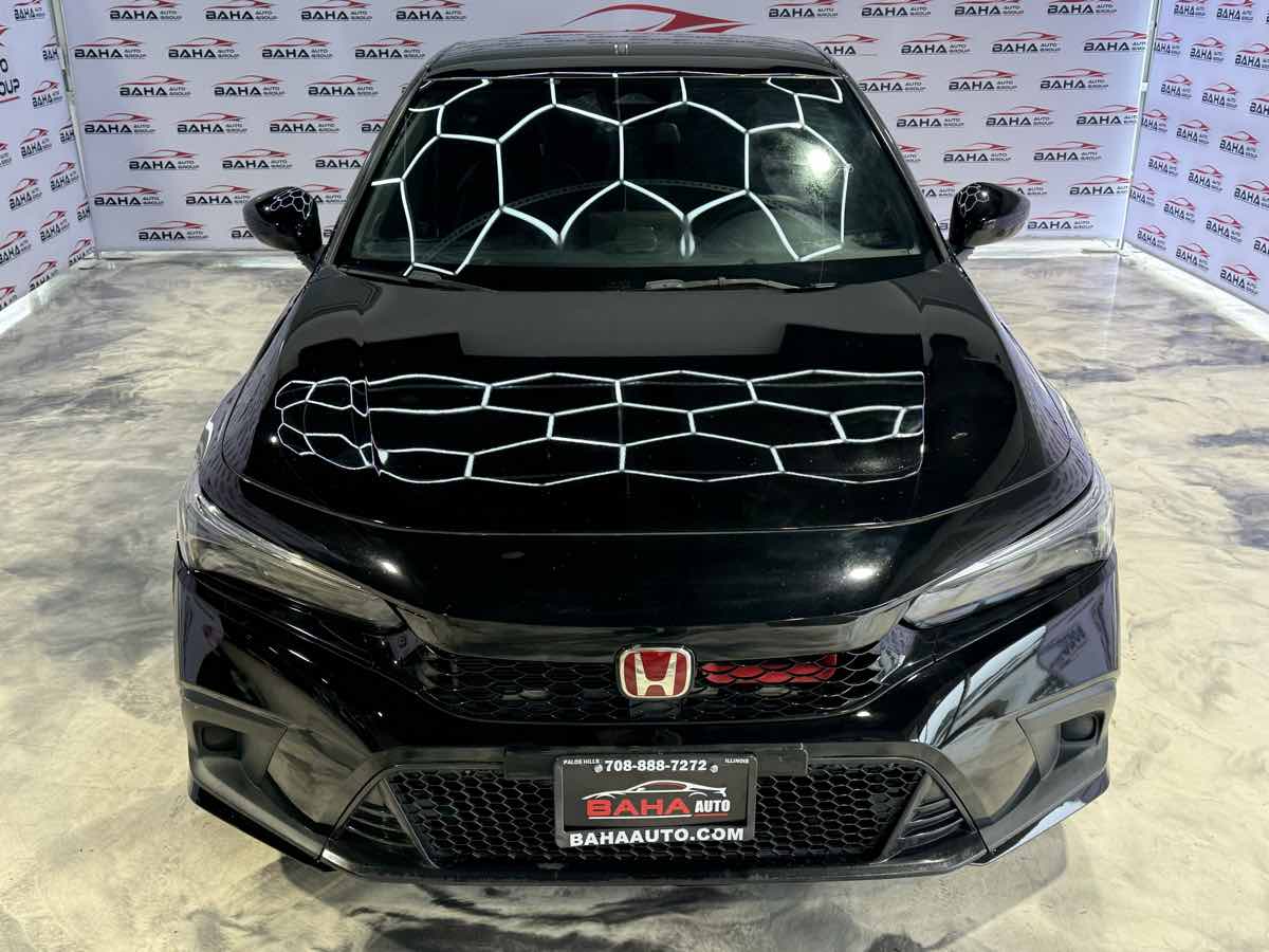Vehicle image 4 of 51